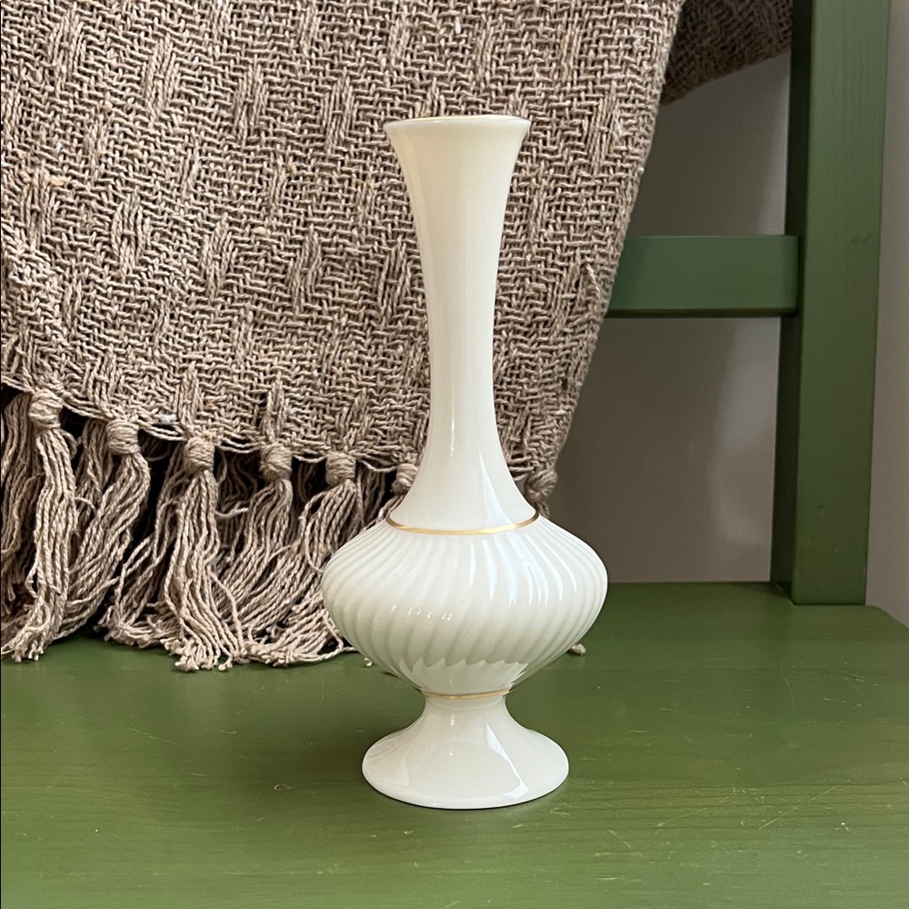 Vintage Lenox Savoy Collection Ivory Porcelain Bud Vase with 24K Gold Trim
